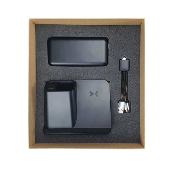 Heatech Gift Set Tech Gift Sets - Corporate Gifts Supplier in UAE - QasGifts