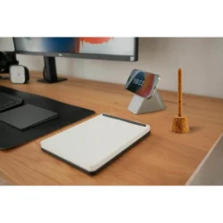 Executive Cork & Bamboo Hybrid Pen – Sustainable Workspace Edition - Image 2