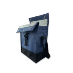 Premium Insulated Executive Lunch Bag with Secure Seal - Image 3