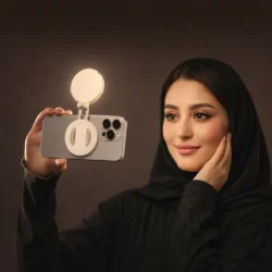 Pocket Selfie Ring Light with MagSafe, Bi-Color LED, 180° Flip Design - Image 3