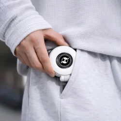 Pocket Selfie Ring Light with MagSafe, Bi-Color LED, 180° Flip Design - Image 9